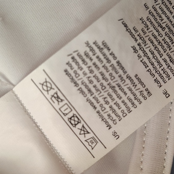 Colorblock One-Piece Swimsuit CUPSHE SWIMWEAR ONE-PIECE - Picture 11 of 13